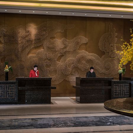 Hualuxe Yangjiang City Center Kültér fotó
