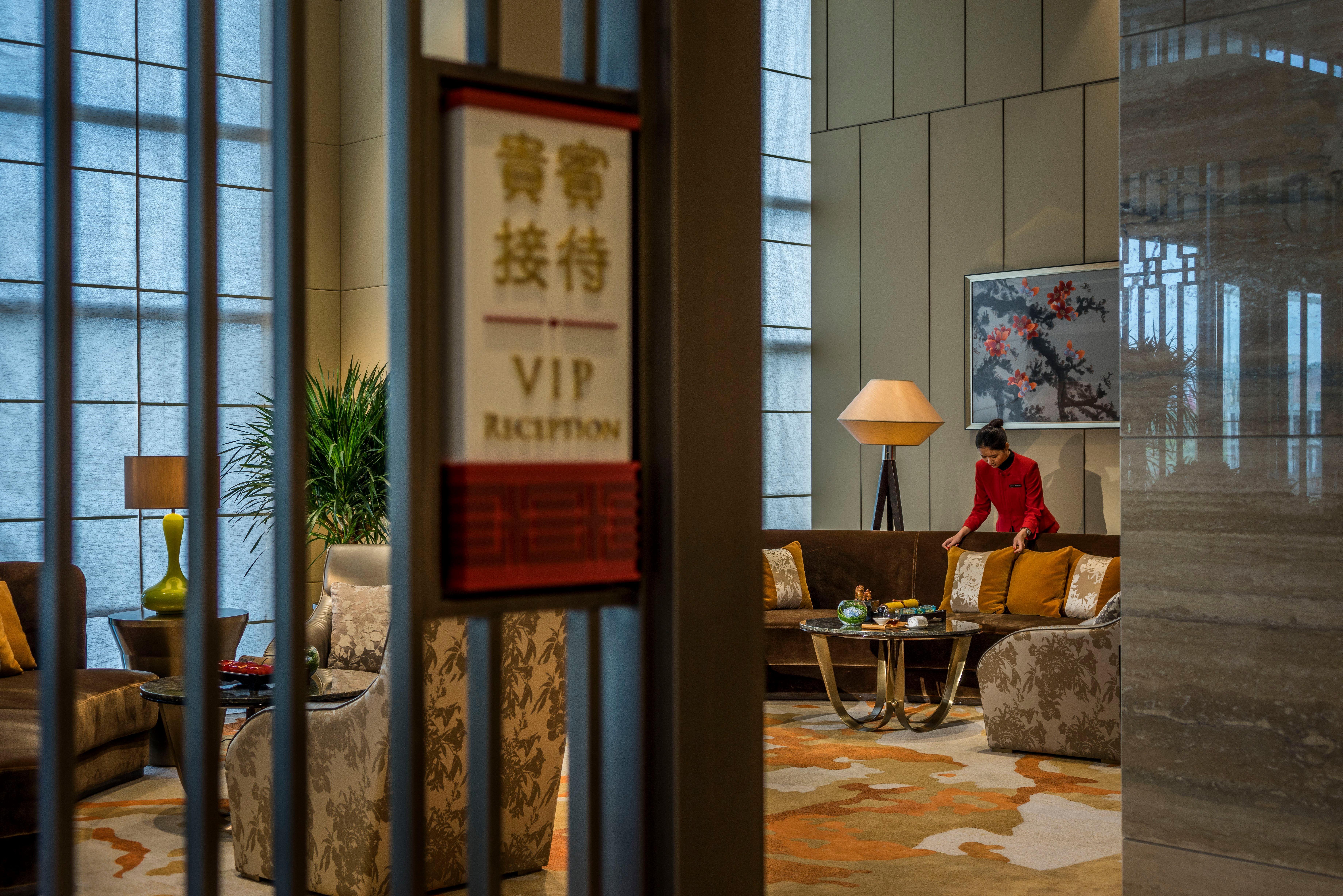 Hualuxe Yangjiang City Center Kültér fotó