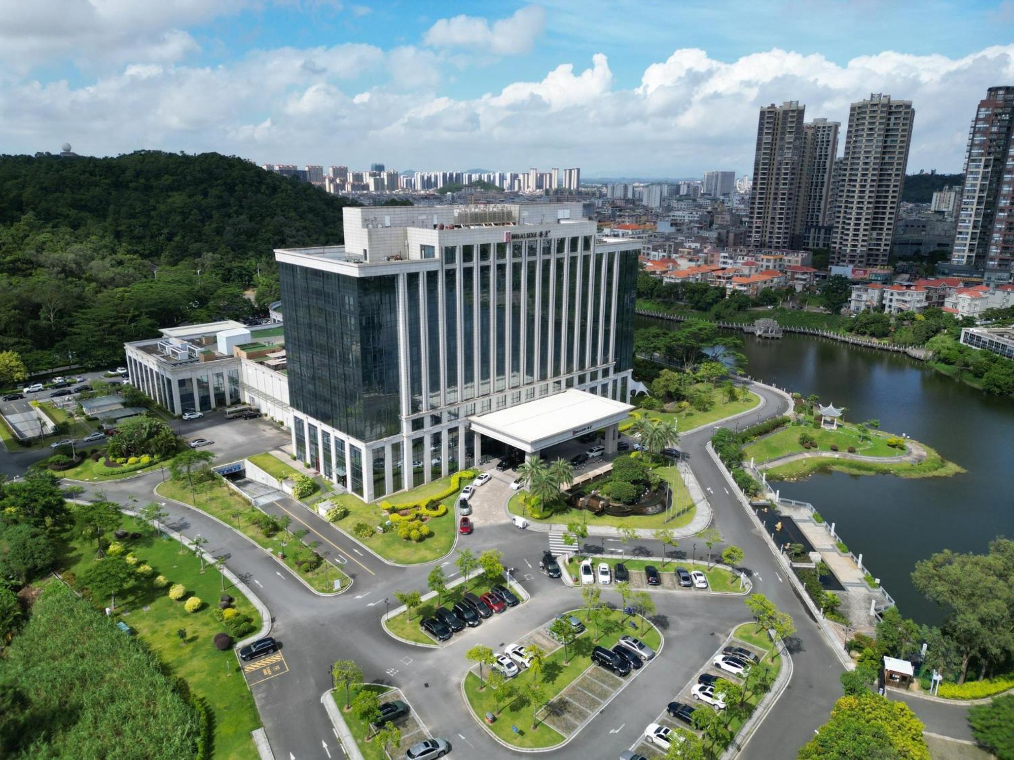 Hualuxe Yangjiang City Center Kültér fotó