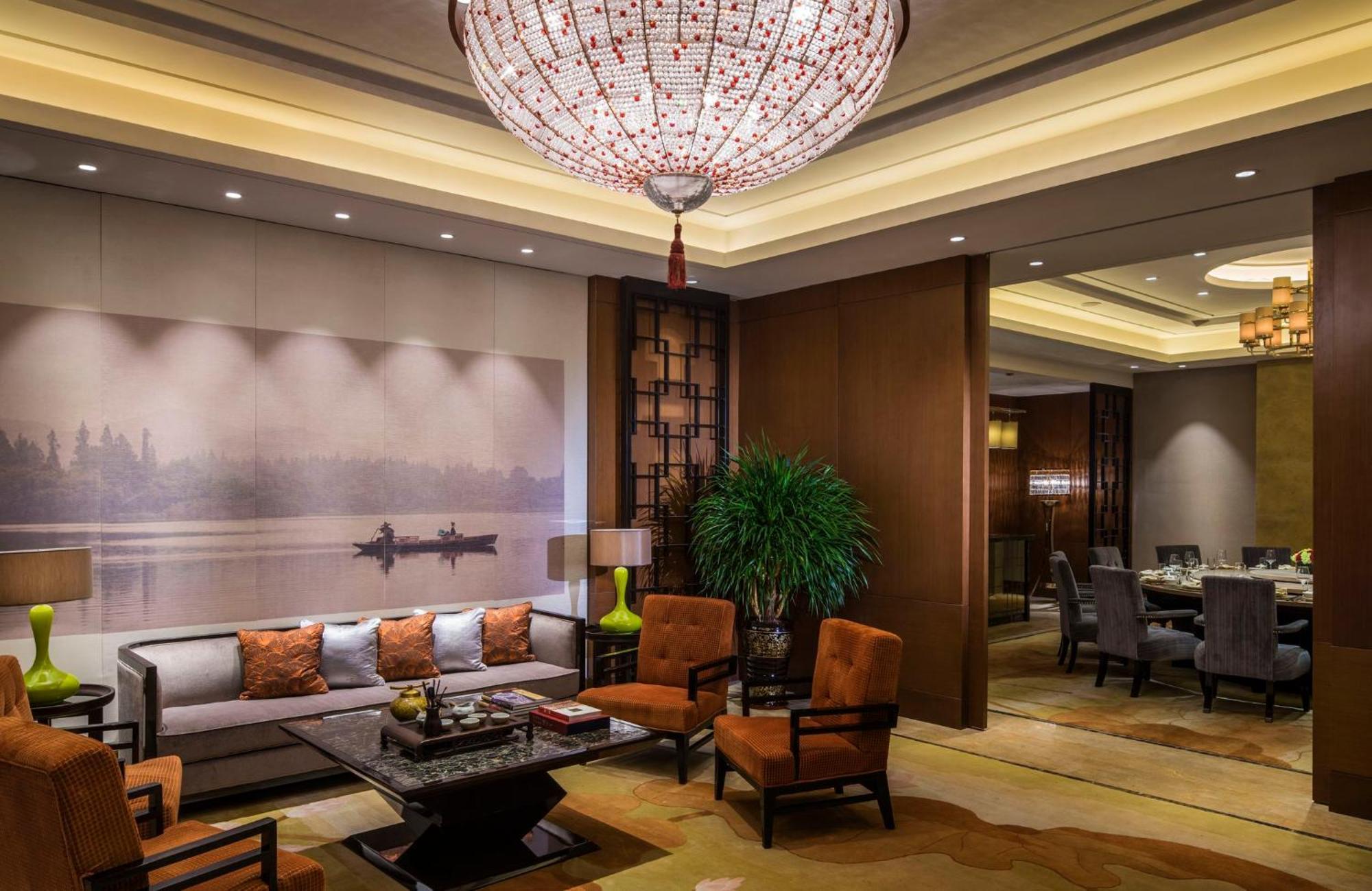 Hualuxe Yangjiang City Center Kültér fotó