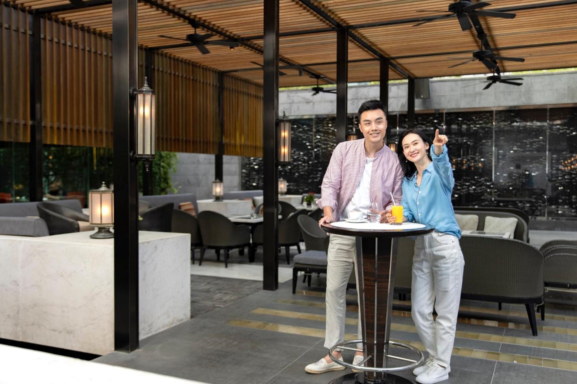 Hualuxe Yangjiang City Center Kültér fotó