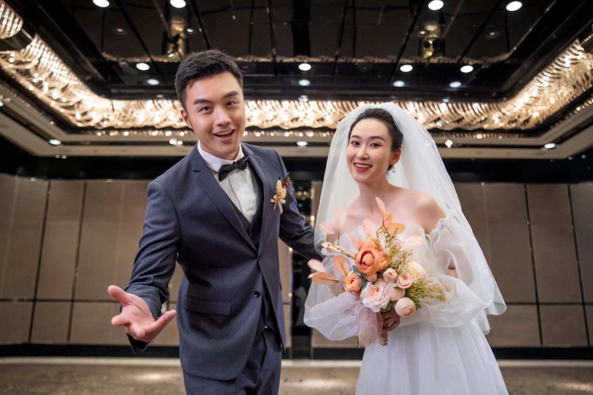 Hualuxe Yangjiang City Center Kültér fotó