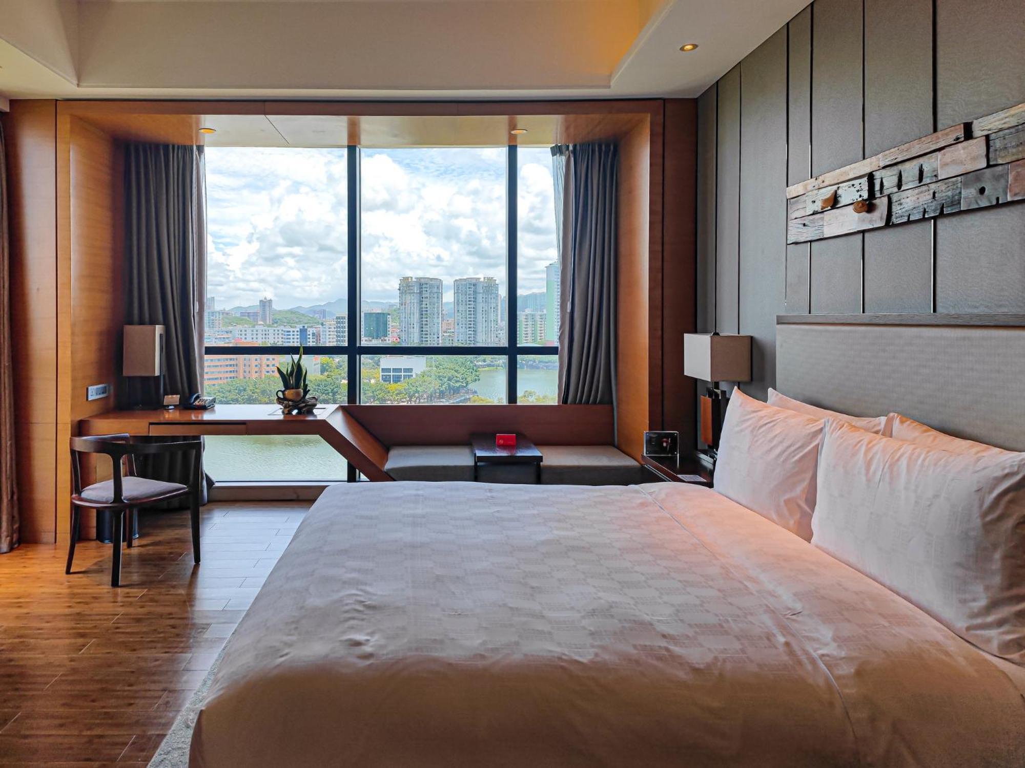 Hualuxe Yangjiang City Center Kültér fotó